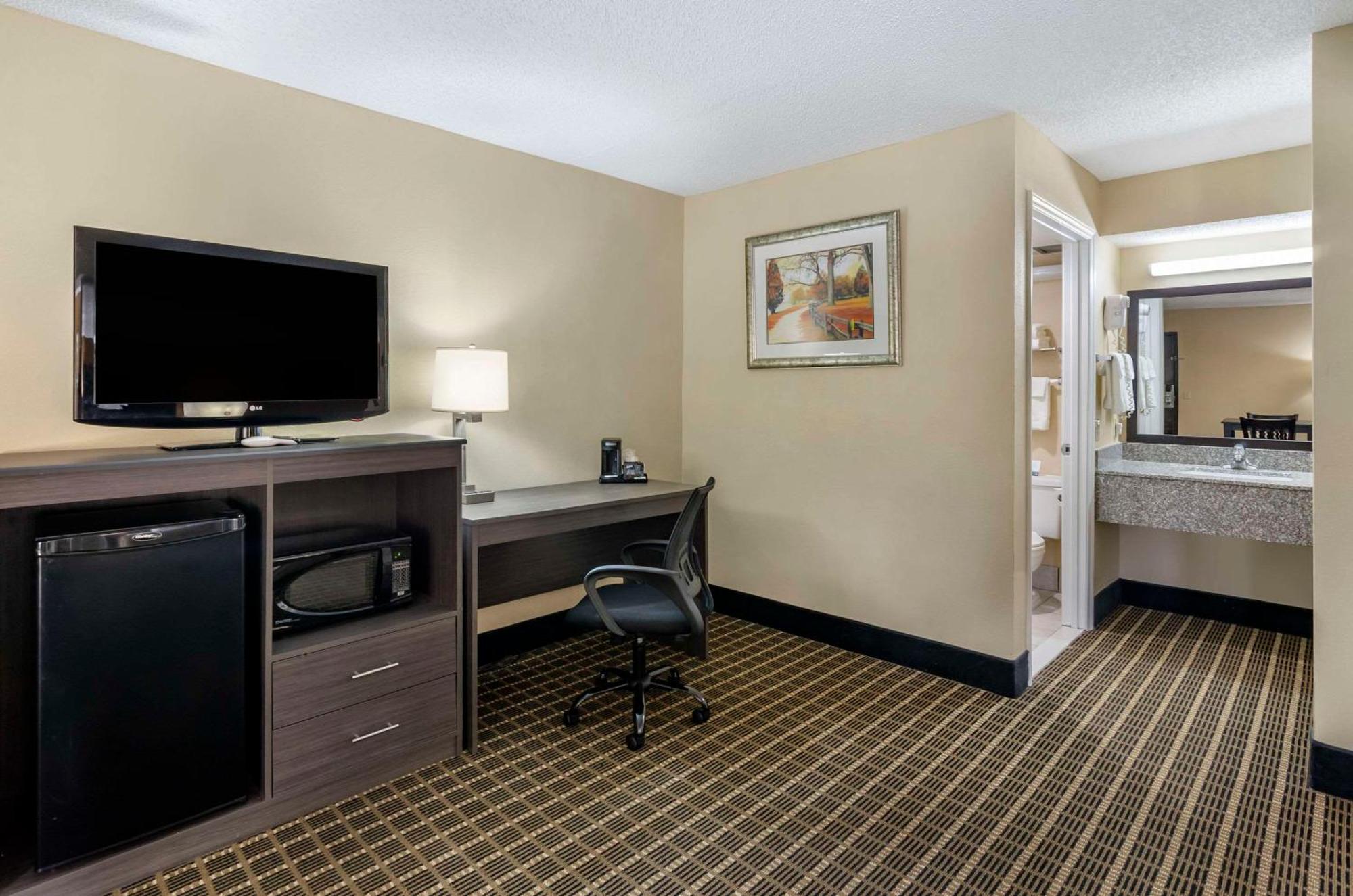 Quality Inn Hillsville Exterior foto