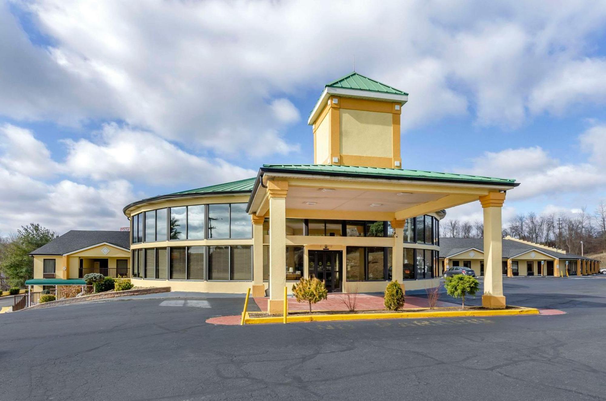 Quality Inn Hillsville Exterior foto